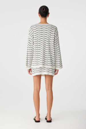 Onda Long Sleeve Cream Wave