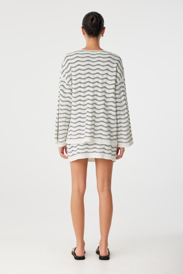 Onda Long Sleeve Cream Wave