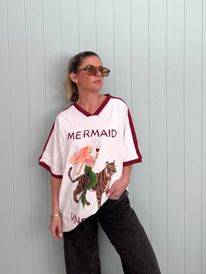 Mermaid vino club oversized Tee
