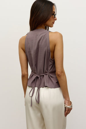 Emmeline Top Gunmetal