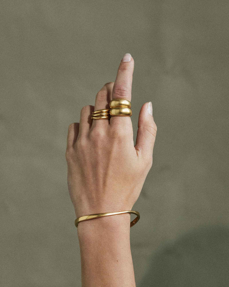 Echo Bangle - Gold