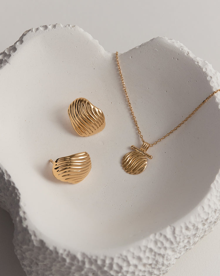 Rise Coin Necklace - Gold