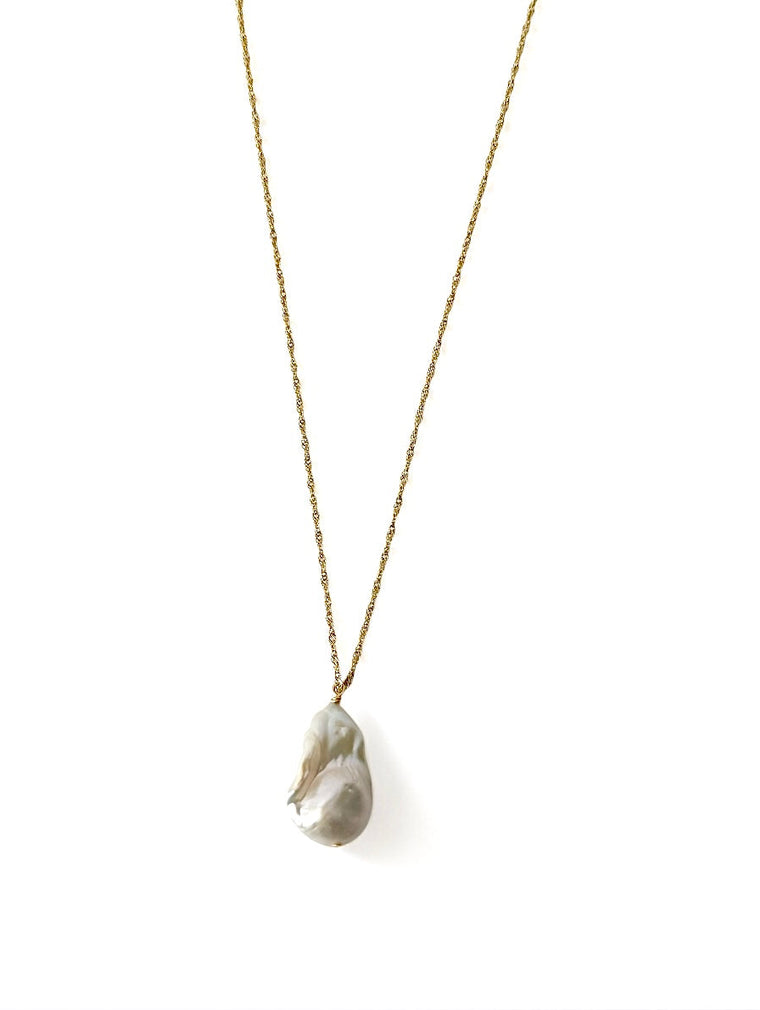 Nara Pearl Necklace