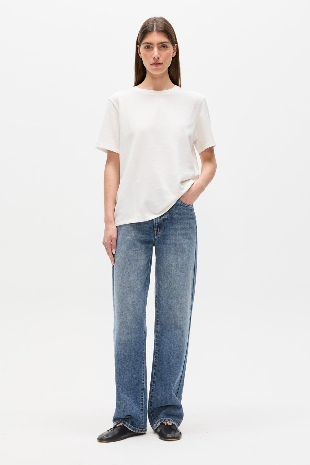 Bella Tshirt - Ivory