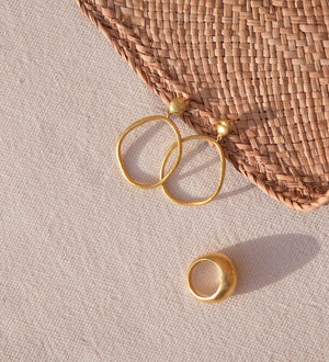 Golden Light Earrings - Gold