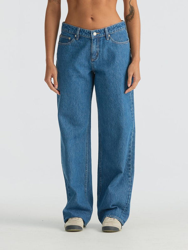 Low Baggy Jean - Blue Quarter
