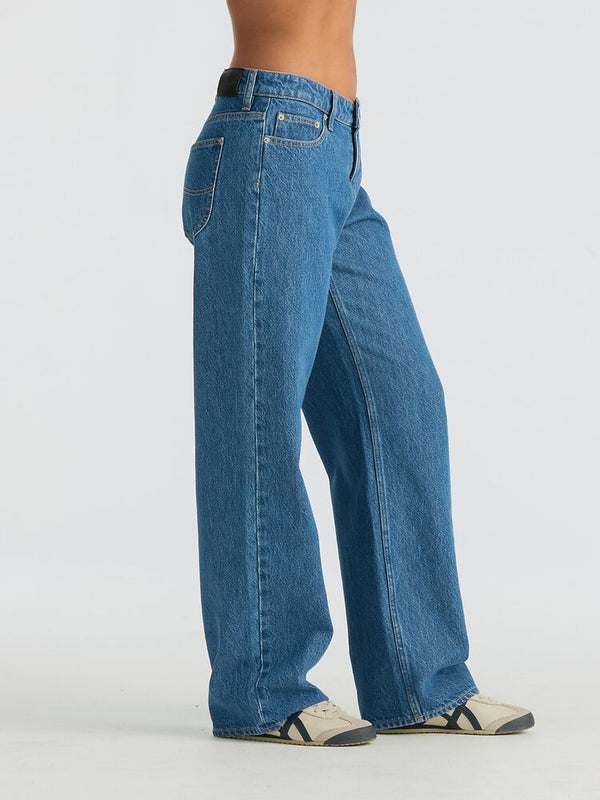 Low Baggy Jean - Blue Quarter