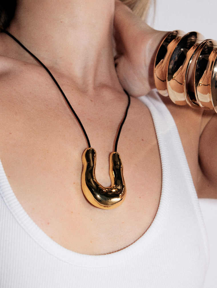 Fluid Necklace Gold