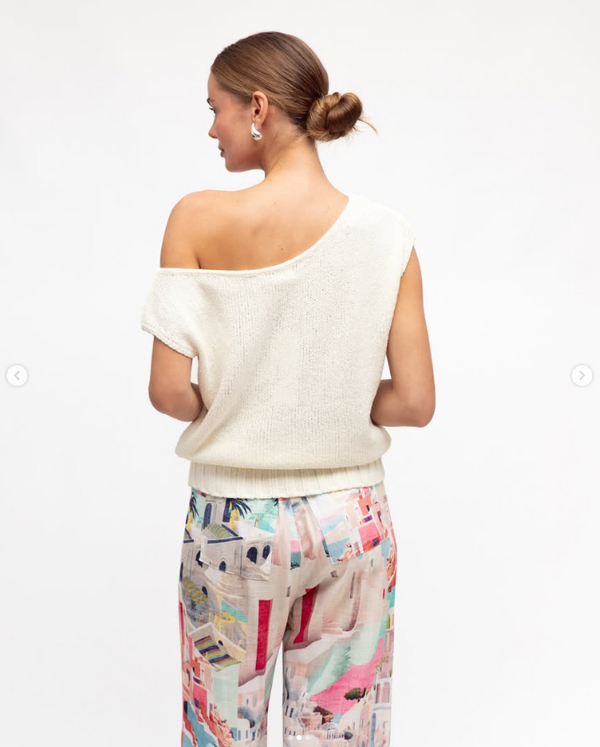 Boat Neck Knit Top