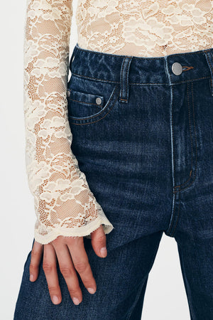 Tonya Rose Lace Top-Butter Crème