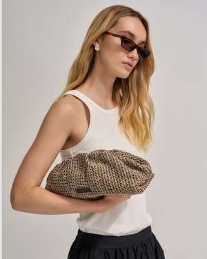 Rhi Clutch - Raffia