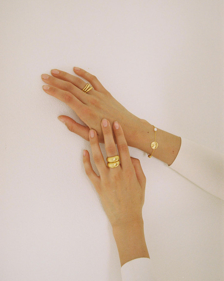Tidal Pearl Bracelet - Gold