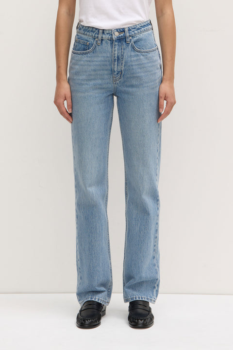 Classic Straight Leg Jean - Indigo Fade