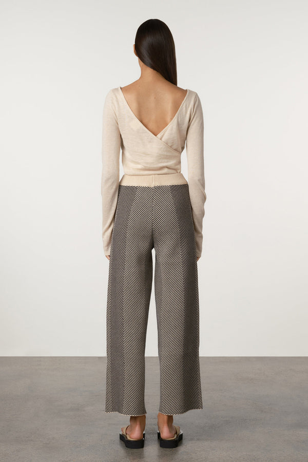 Black Herringbone Knit Pant