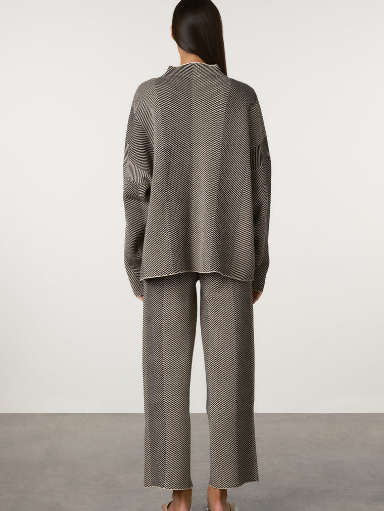 Black Herringbone Knit Pant