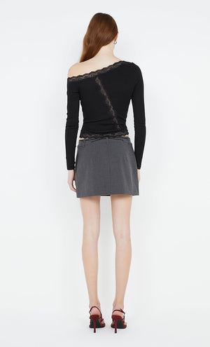 AMYRA LONG SLEEVE TOP