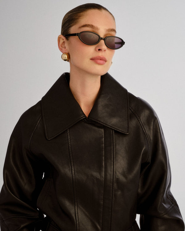 The Olive - Black