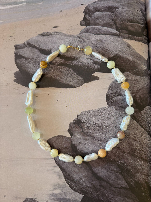 Beaded Necklace - Pearl