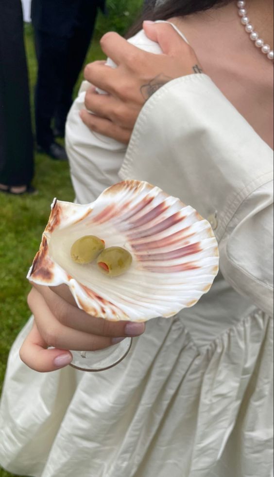 Sea Shell Cocktail Glass