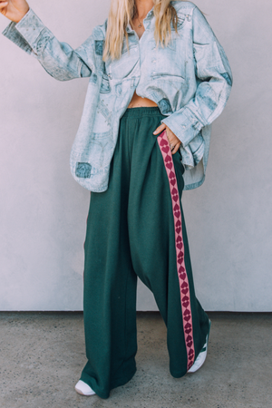 The Raving Hearts Pants - Green